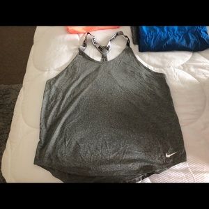 Nike workout tank